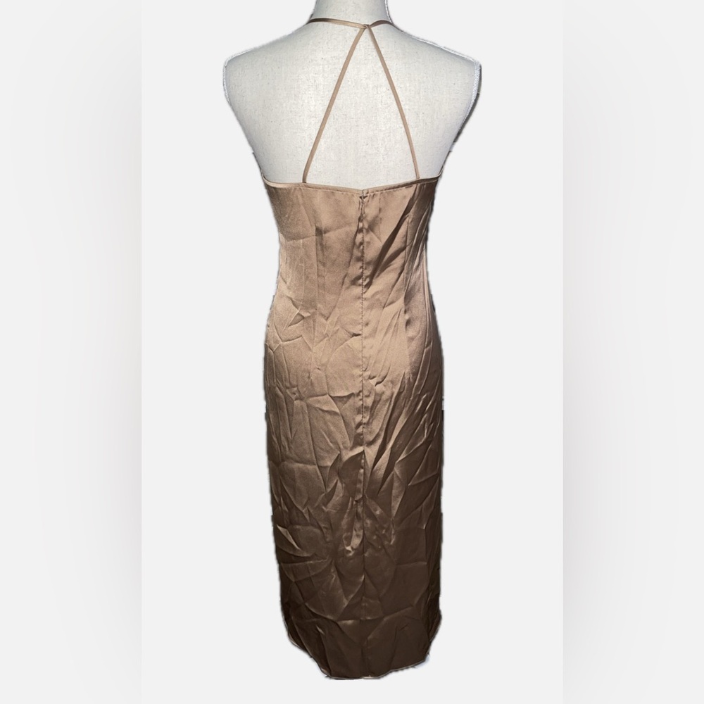 Express Dress with Knot Detail - Picture 2 of 9